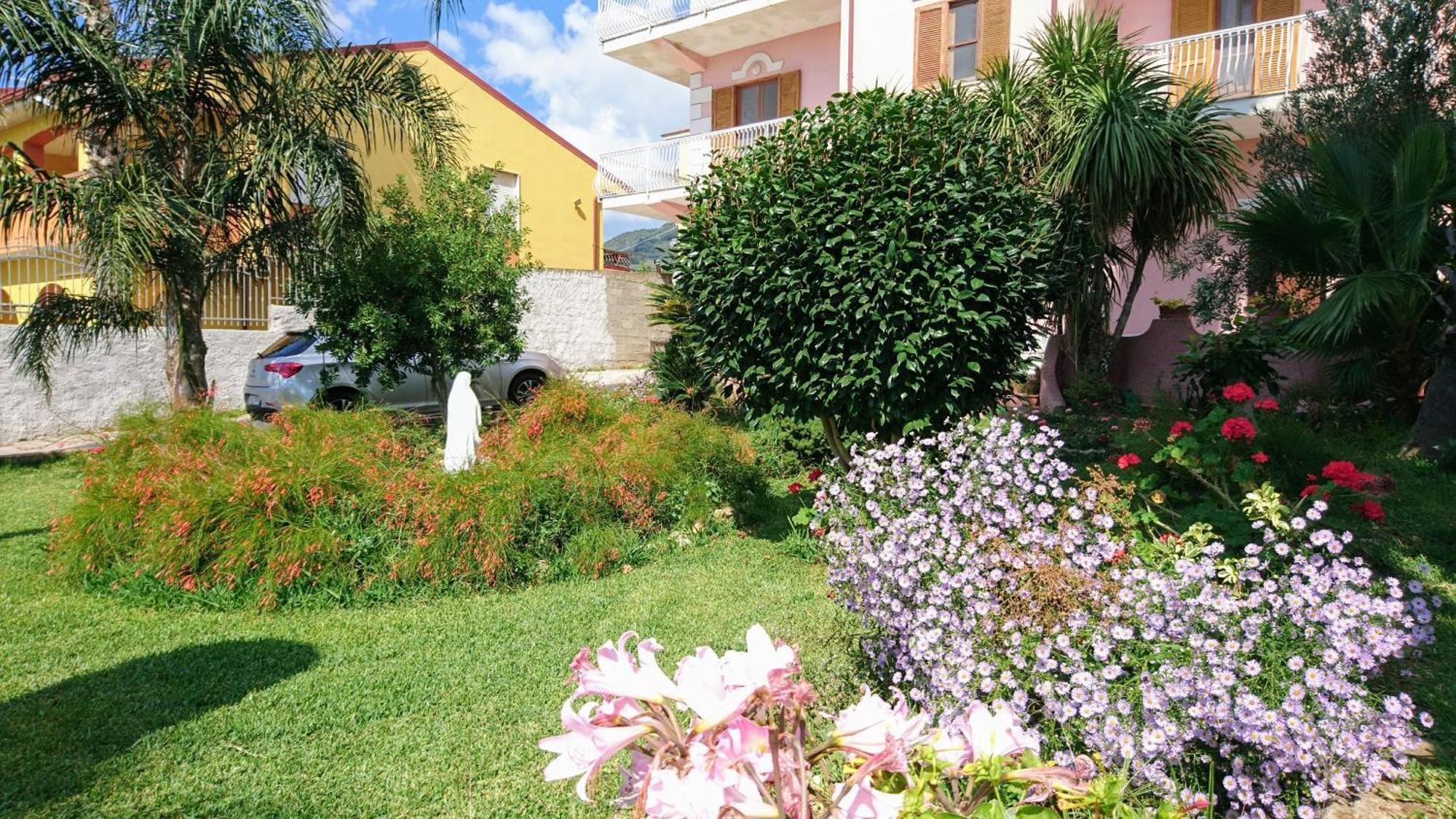 B&B Villa Del Sole Джицерия Екстериор снимка