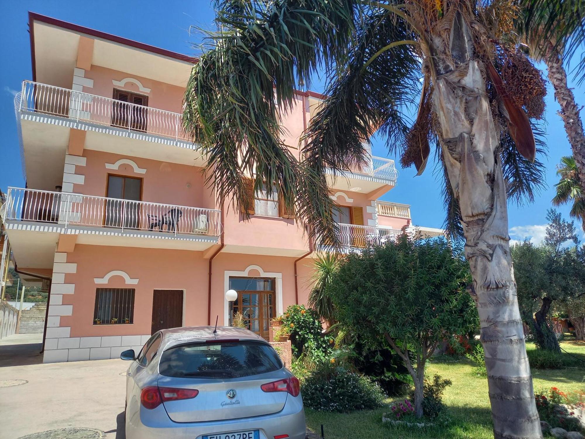 B&B Villa Del Sole Джицерия Екстериор снимка